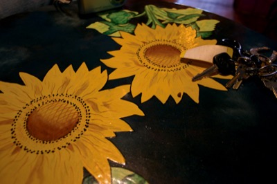 the table at somewhere with a good veggie burger.